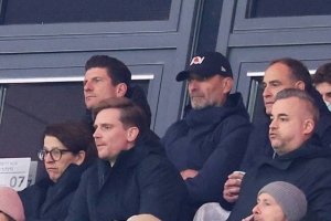 曼城利物浦？与克洛普赛后交谈几分钟，孔帕尼透露聊的是其他联赛